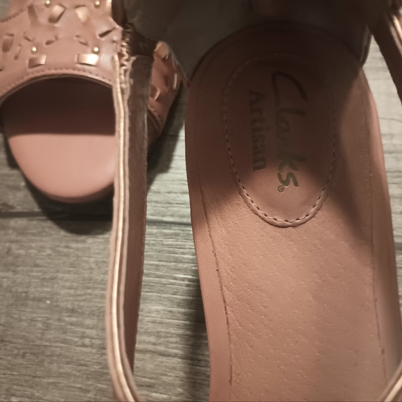 Clarks Artisan Wedge Sandals - Picture 4 of 5